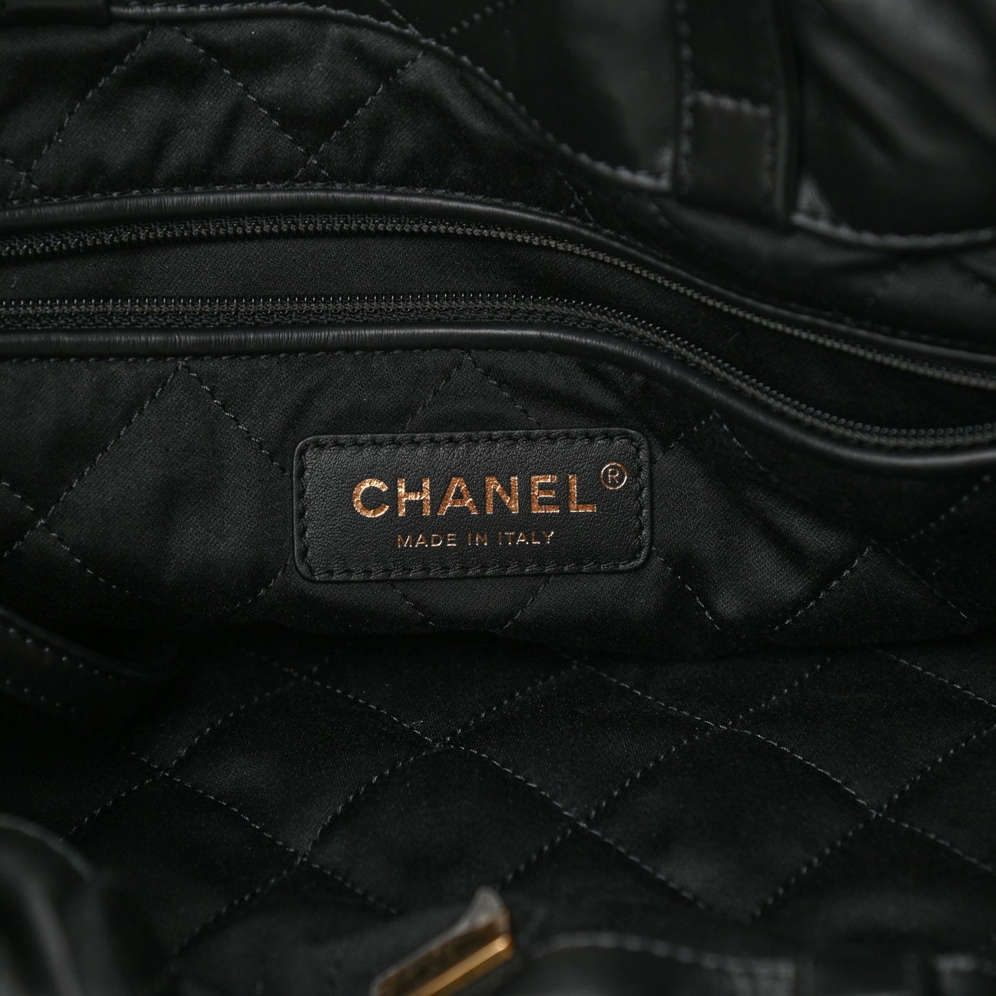 Shiny Calfskin Quilted Chanel 22 Backpack Black