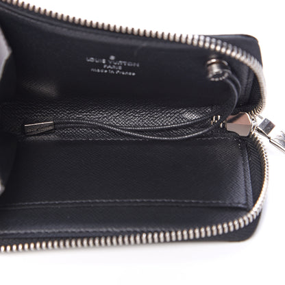 Louis Vuitton Damier Graphite Car Key Holder 4 of 8