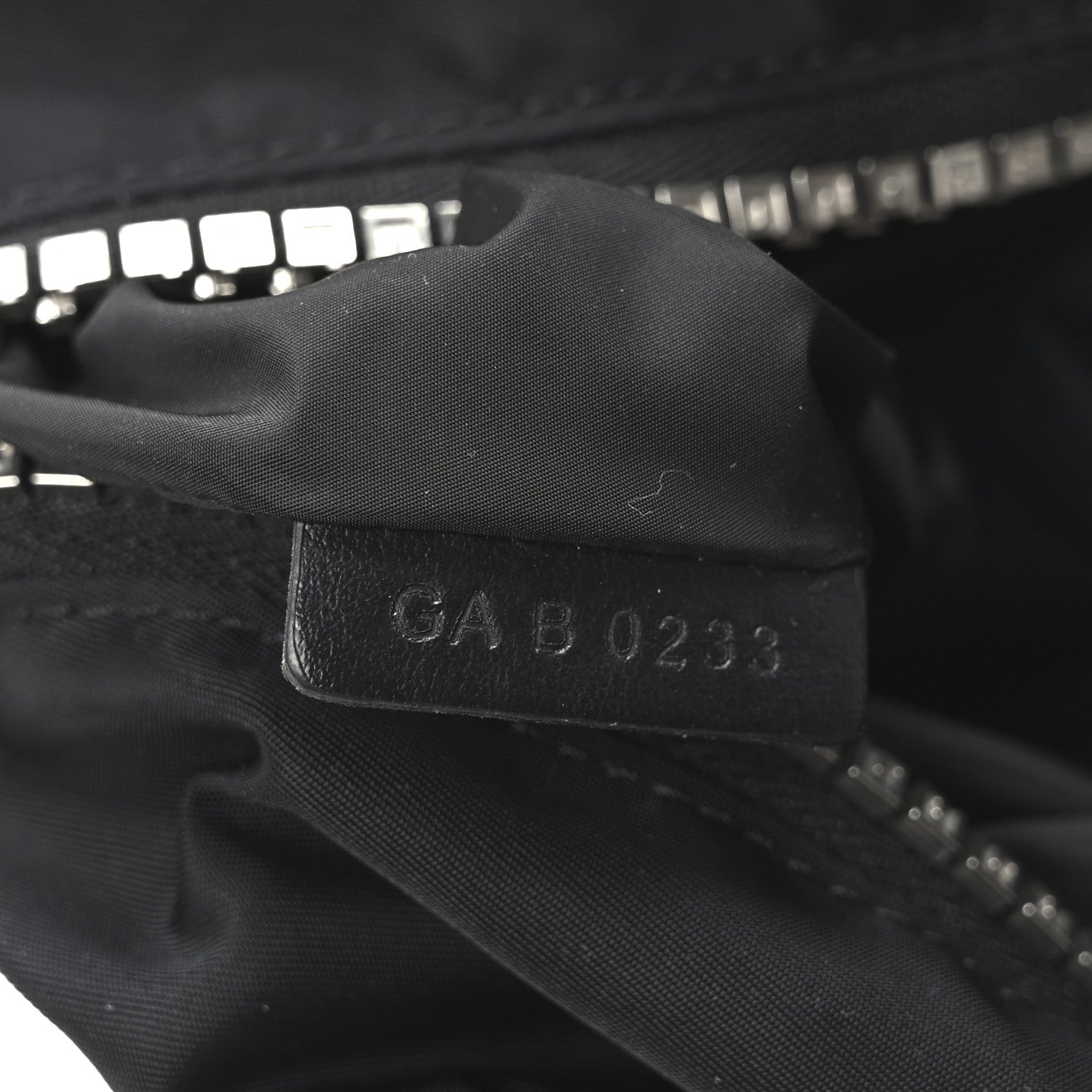 Givenchy Nylon G-Zip Bum Bag Black 1716936 – FASHIONPHILE