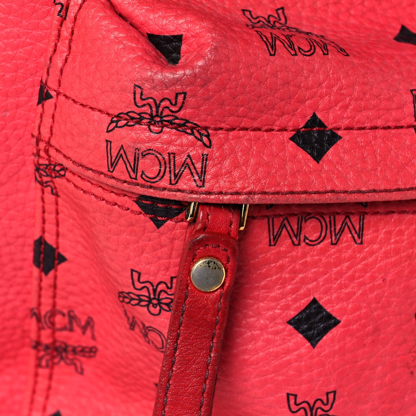 Visetos Medium Sprinkle Stud Stark Backpack Red