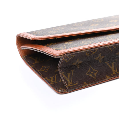 Louis Vuitton Monogram Pochette Dame 29 7 of 8