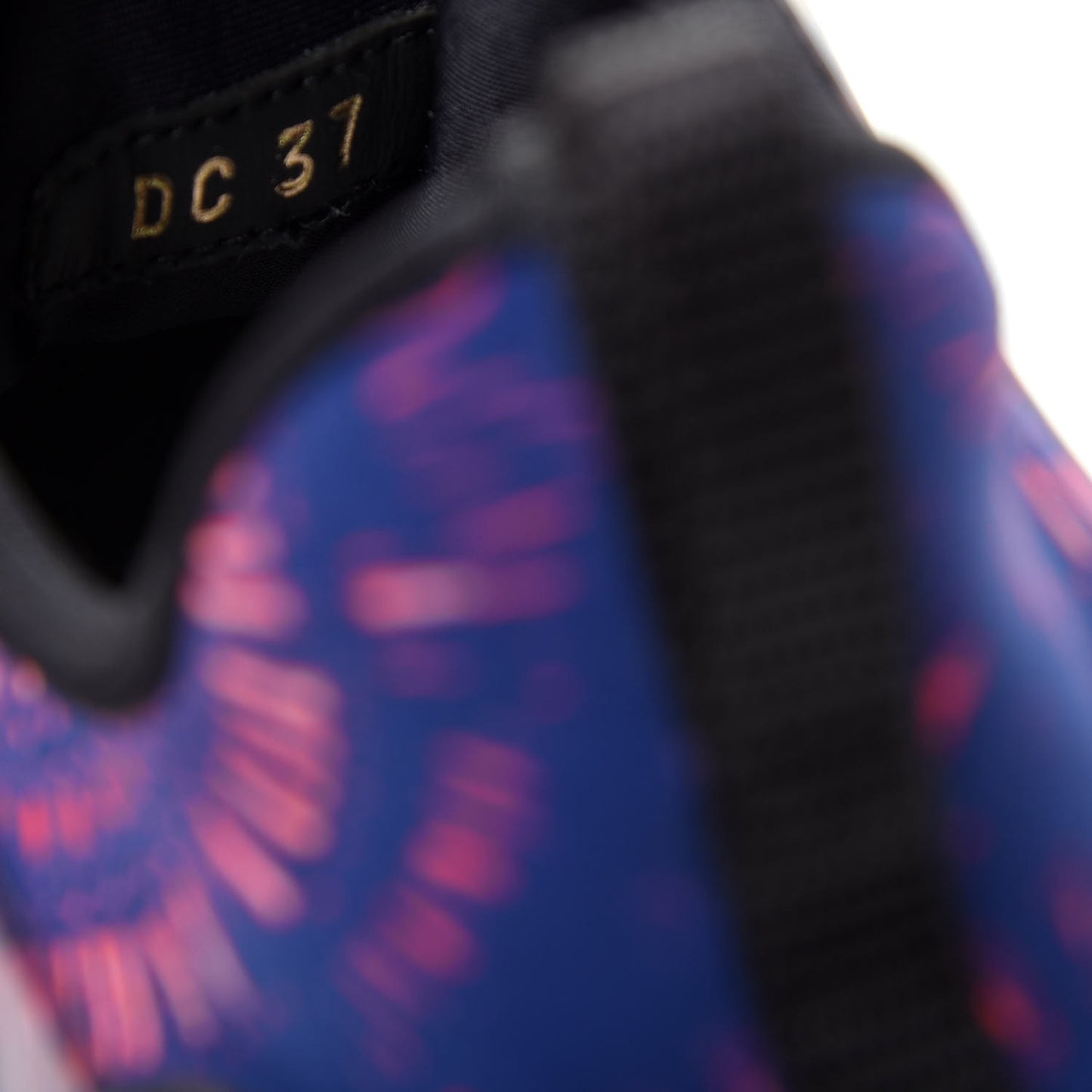 Technical Fabric Fireworks Print Womens D-Connect Sneakers 37 Deep Blue Fuxia