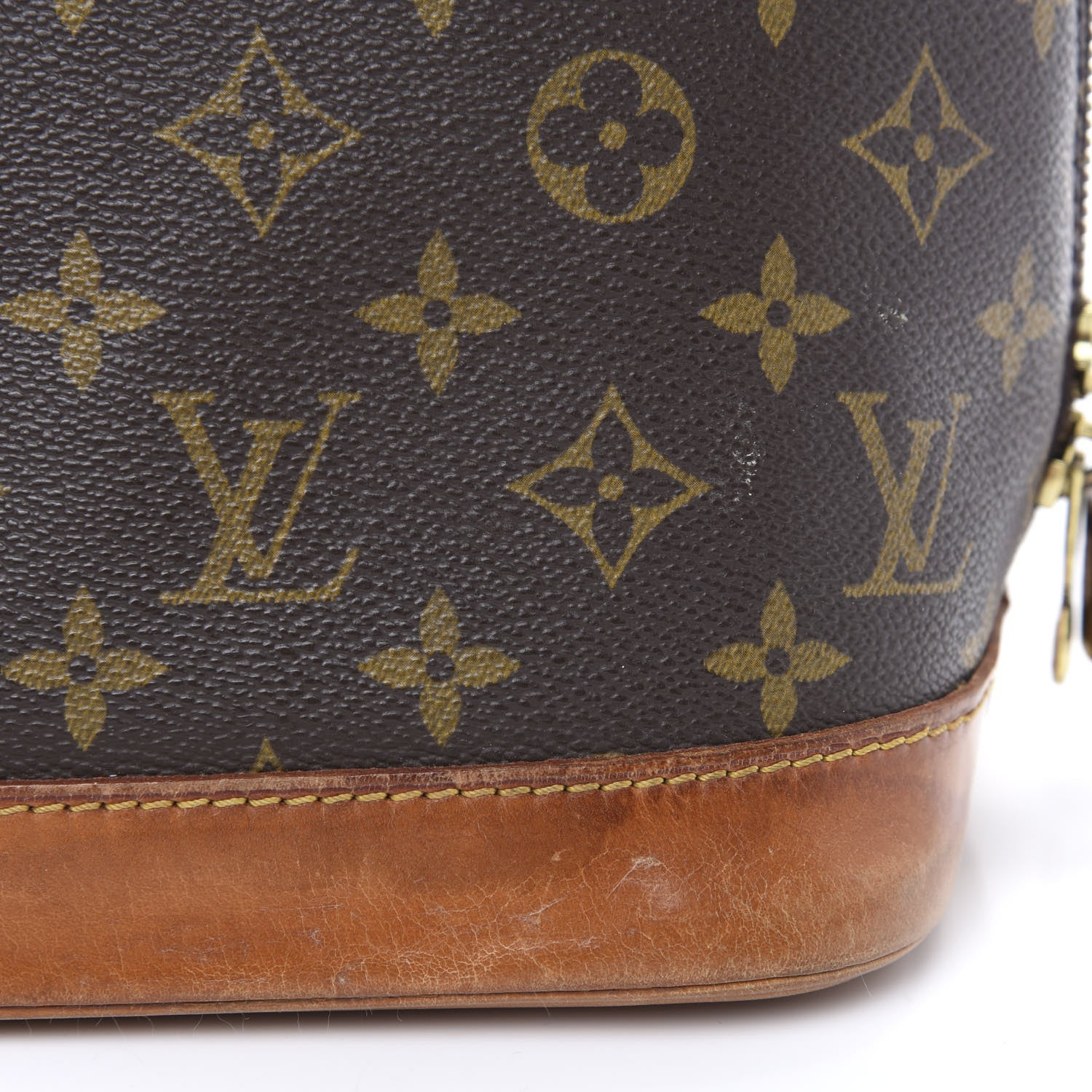 Louis Vuitton Monogram Alma PM 14 of 17