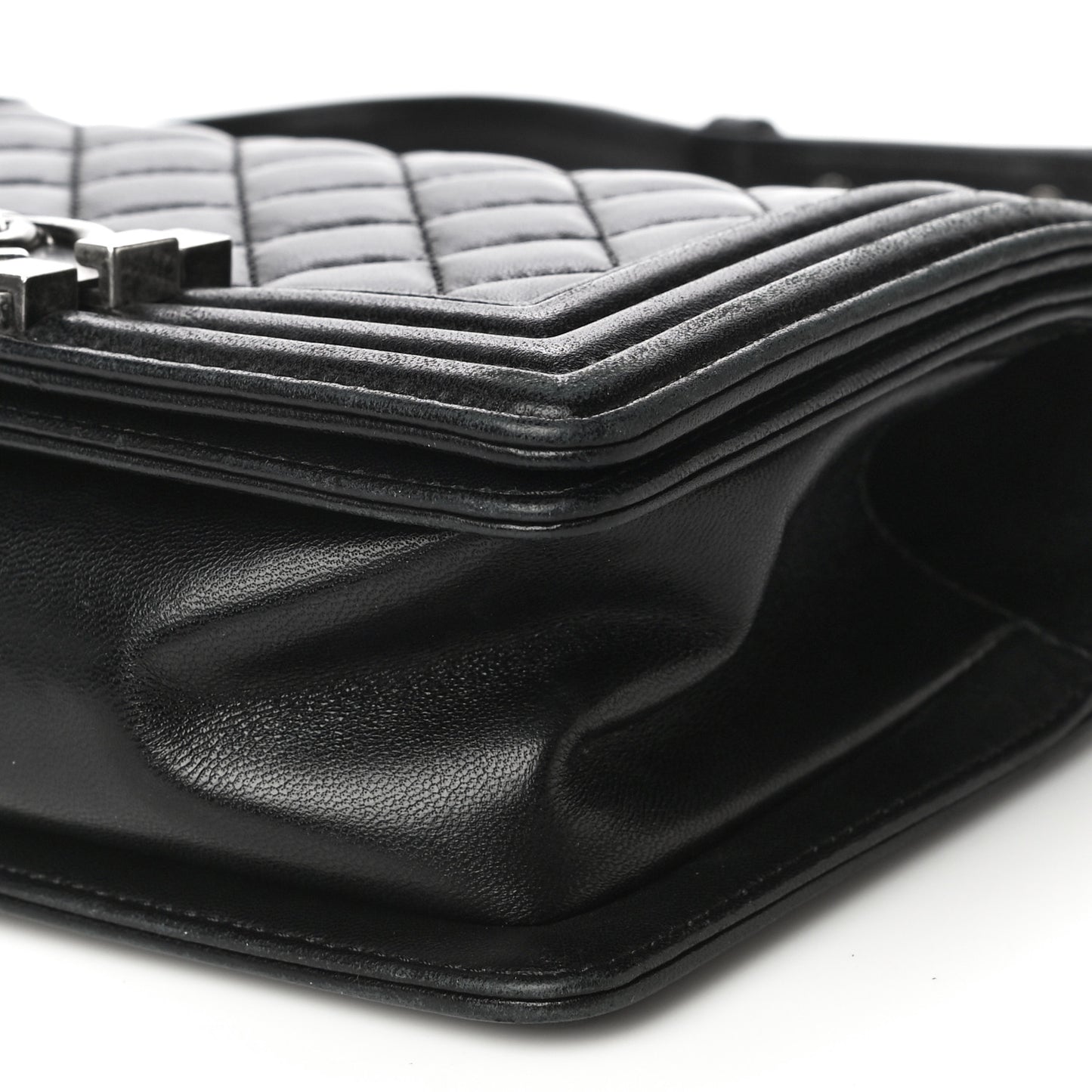 Lambskin Quilted Small Boy Flap Black