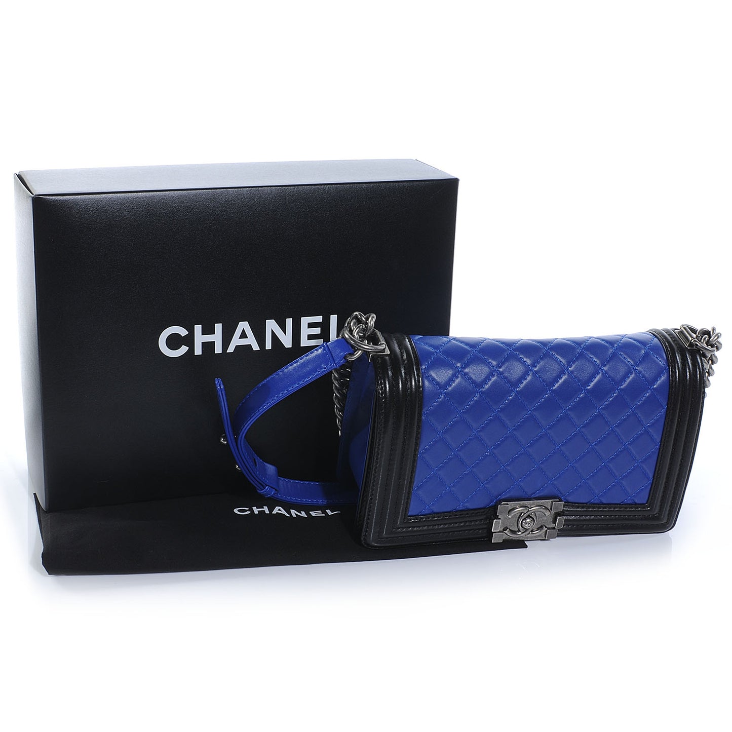 Lambskin Quilted Medium Boy Flap Black Blue Fonce