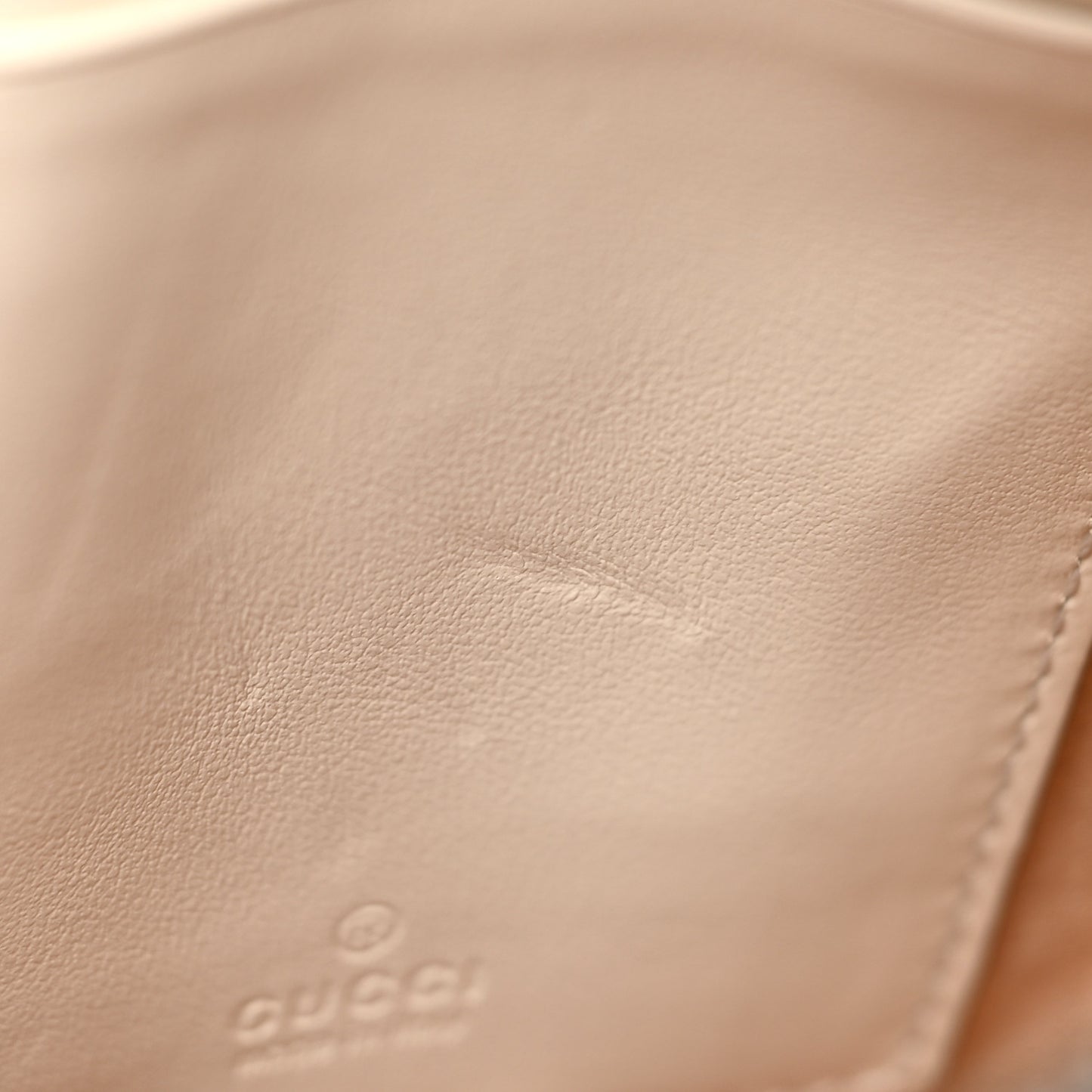 Calfskin Matelasse Mini GG Marmont Crossbody Bag White