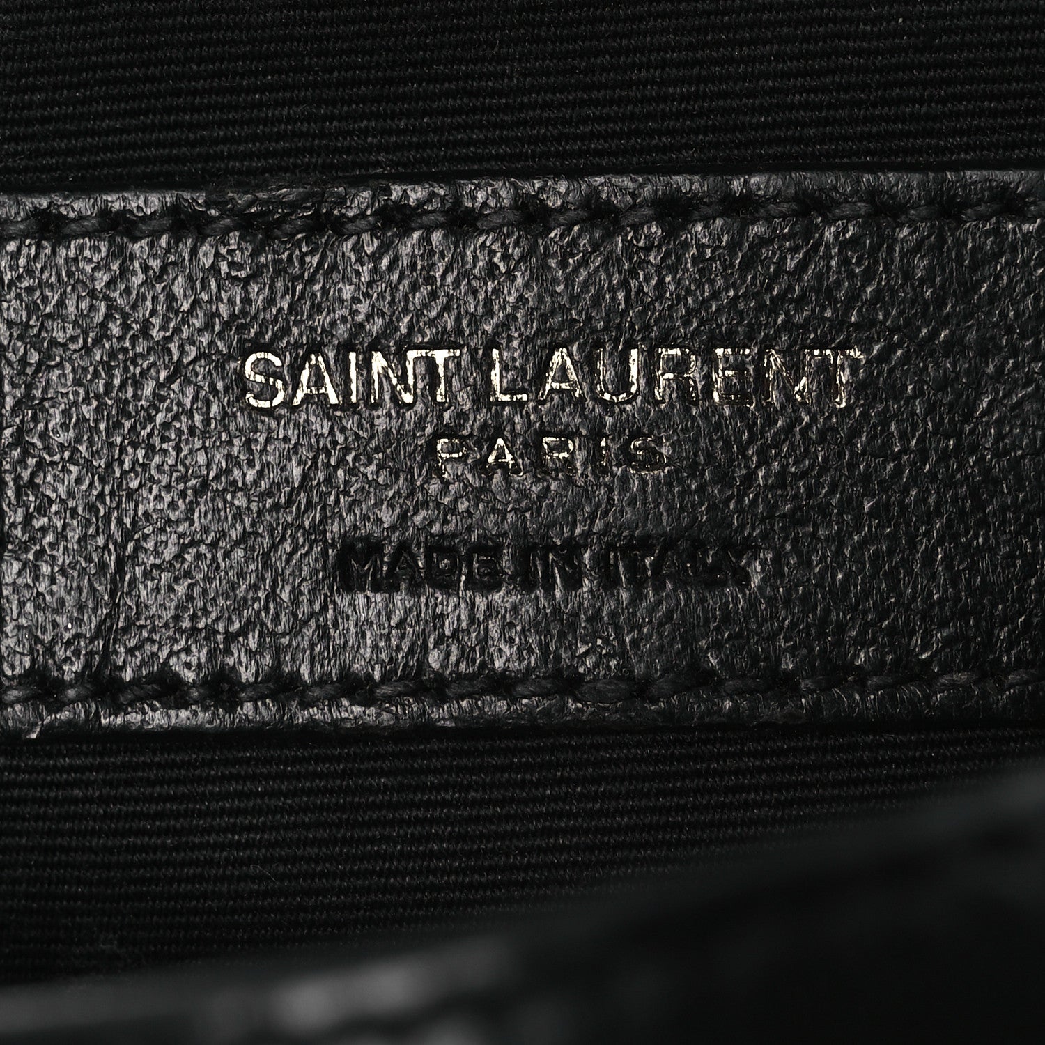 Saint Laurent Calfskin Matelasse Chevron Round Vinyle Camera Bag Black 6 of 13