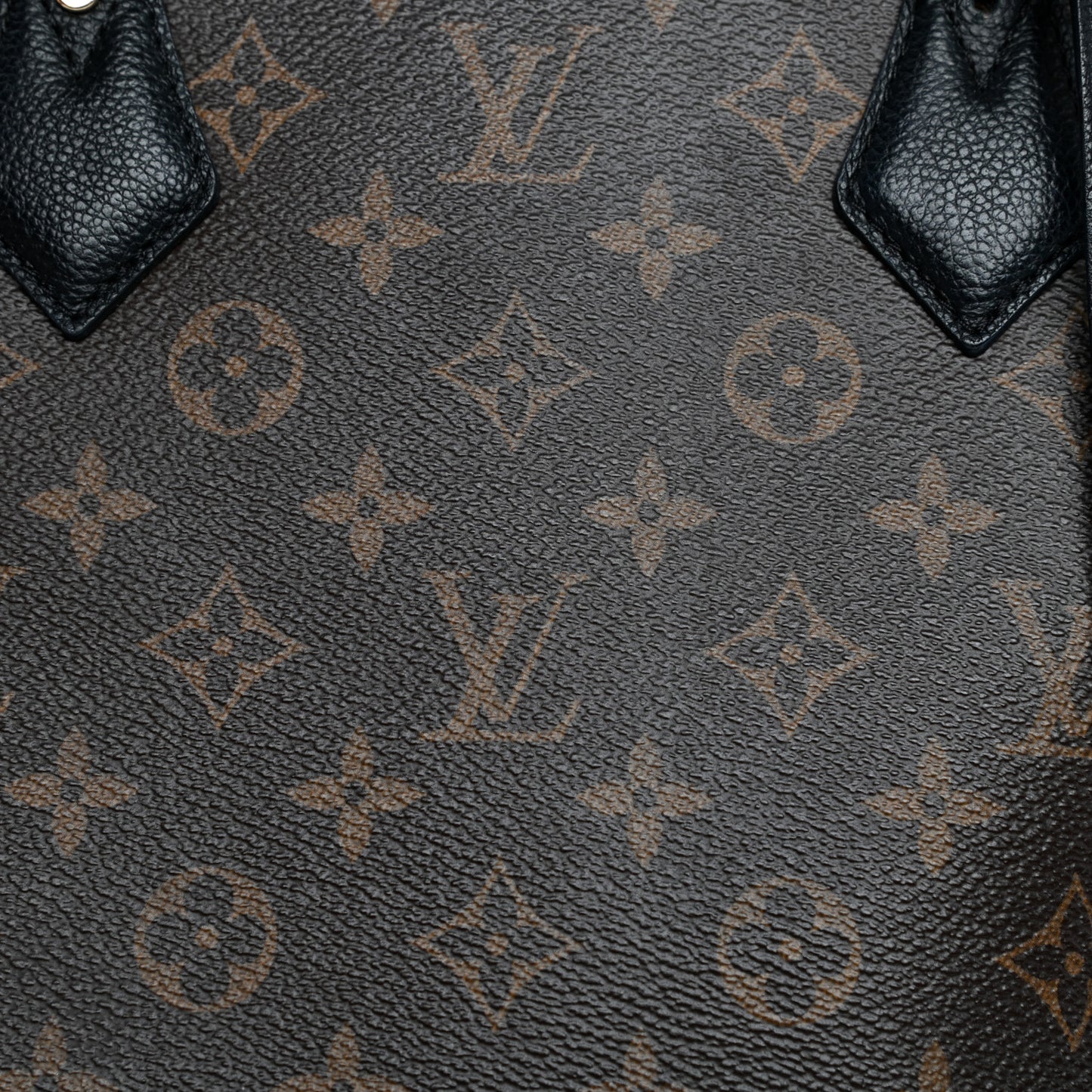 Monogram Alma BNB Black