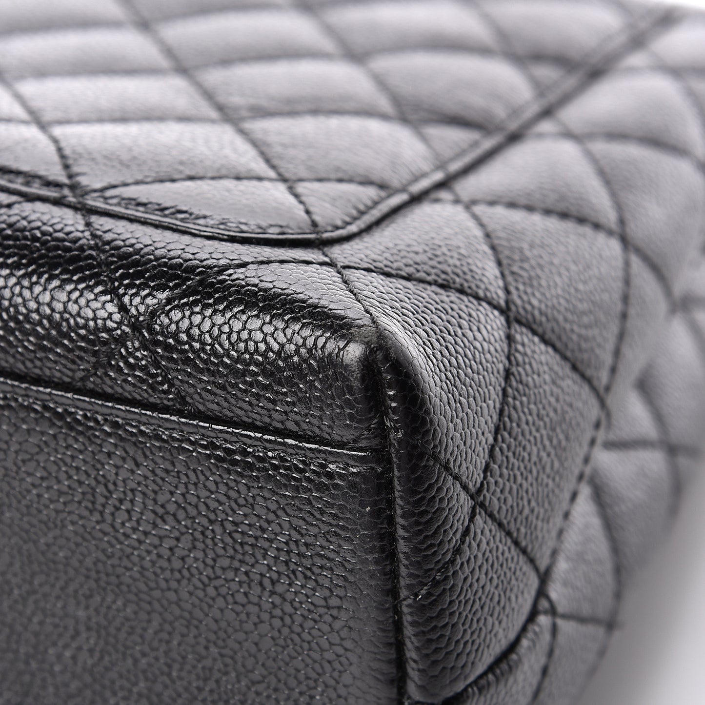 Caviar Quilted Jumbo Kelly Flap Black
