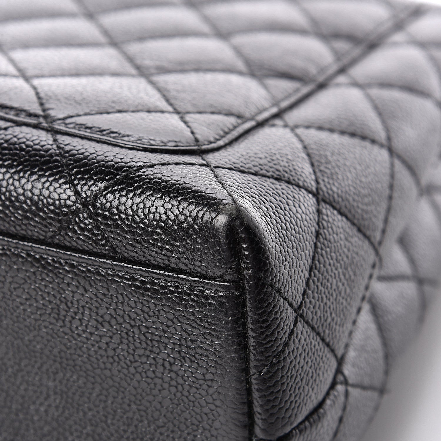 Chanel Caviar Quilted Jumbo Kelly Flap Black 14 of 20