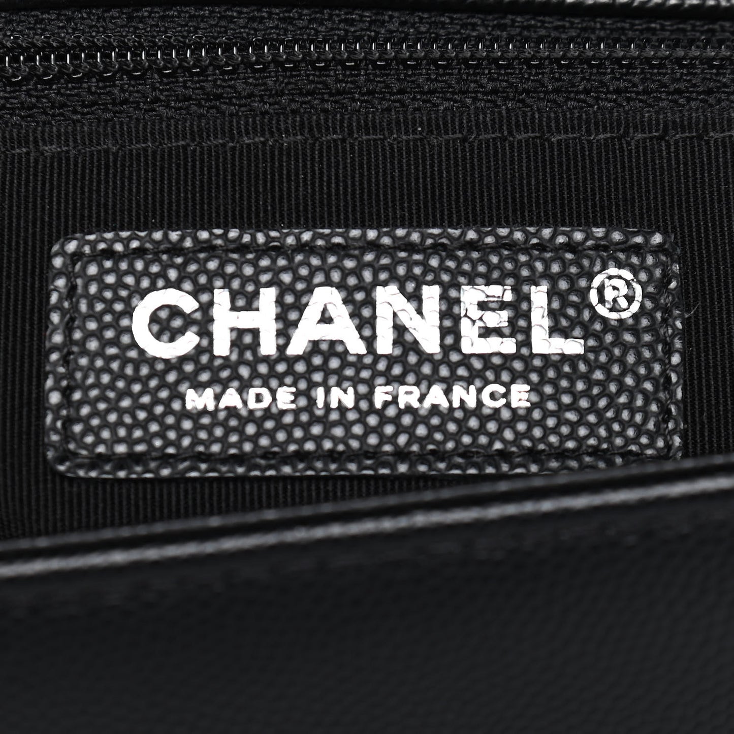 Caviar Quilted New Medium Boy Flap Black