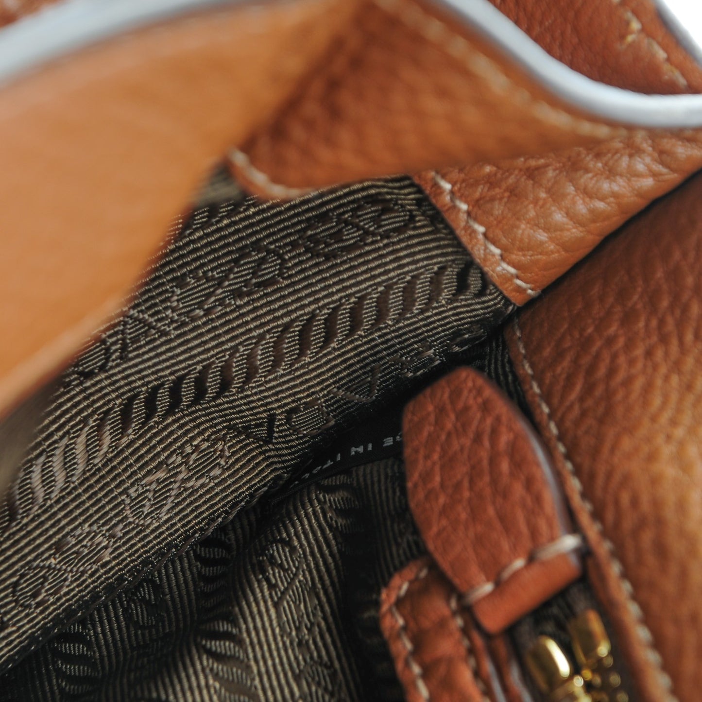 Vitello Daino Sound Twin Pocket Satchel Brandy