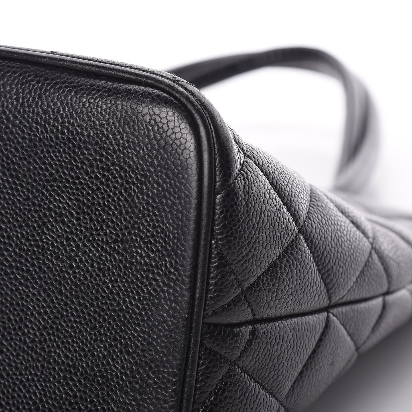Caviar Quilted Medallion Tote Black