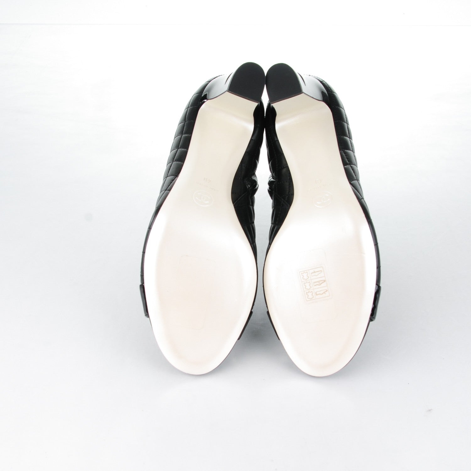 Chanel Lambskin Quilted Patent Pearl Short Boots 40 Black 5 of 7