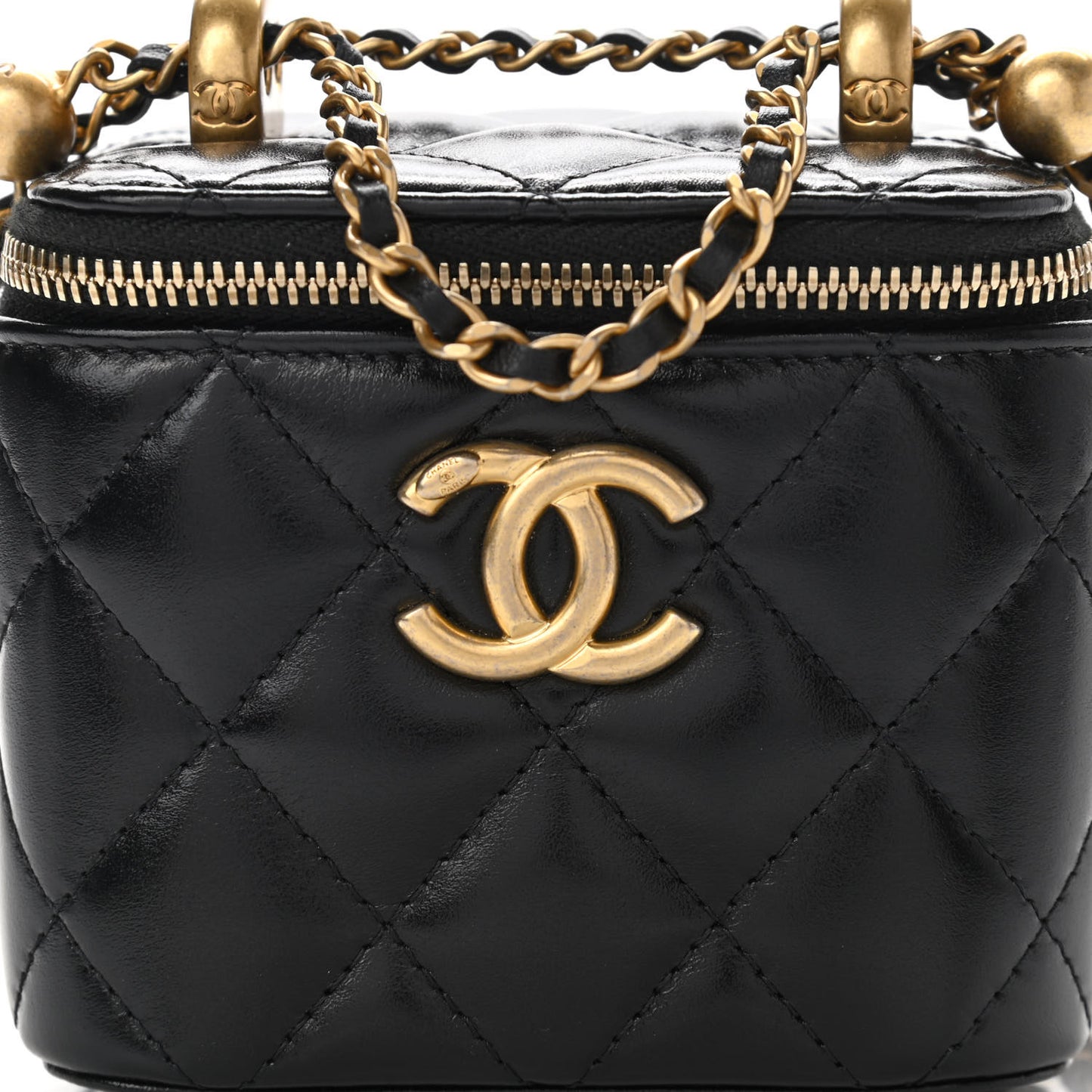 Calfskin Quilted Mini Perfect Fit Vanity Case With Chain Black