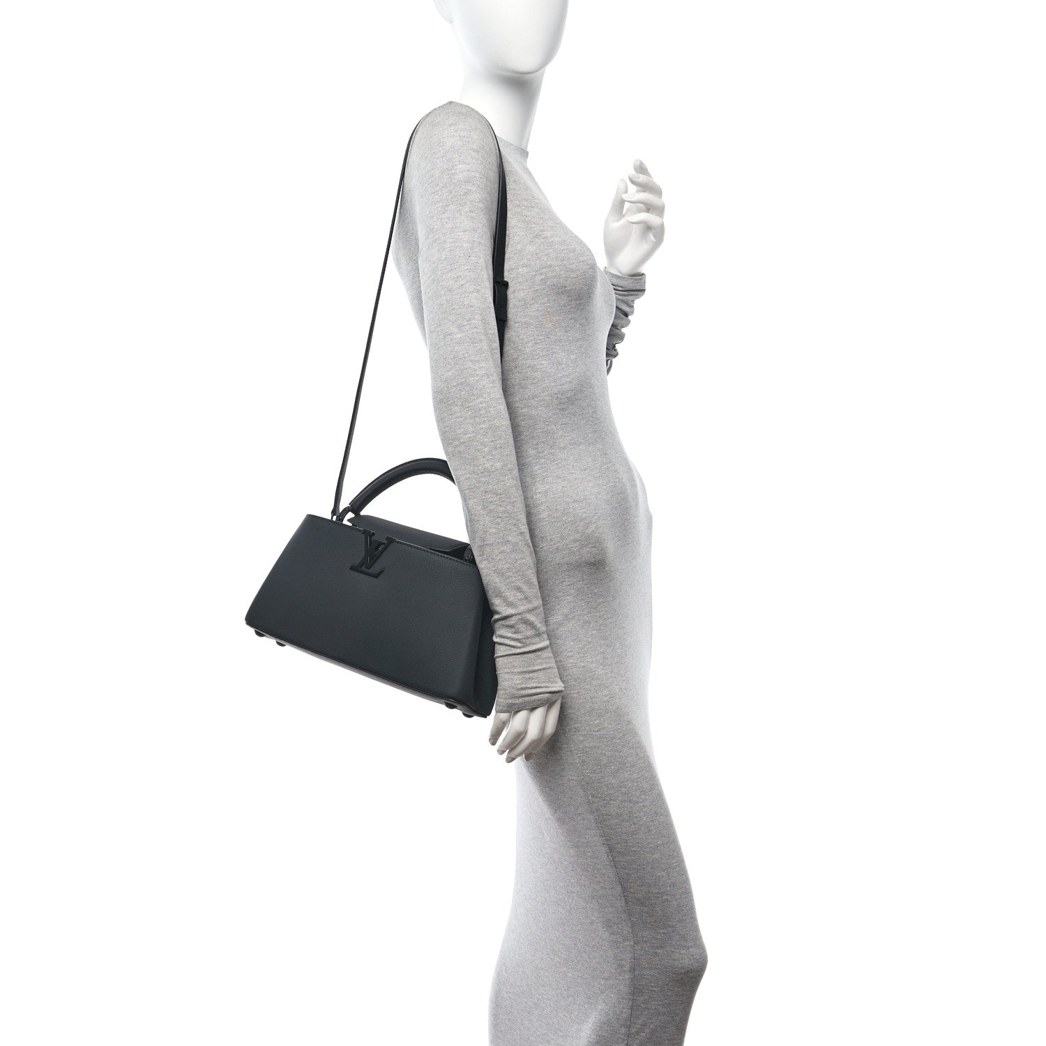 Louis Vuitton Taurillon Capucines East West MM Matte Black 2 of 9