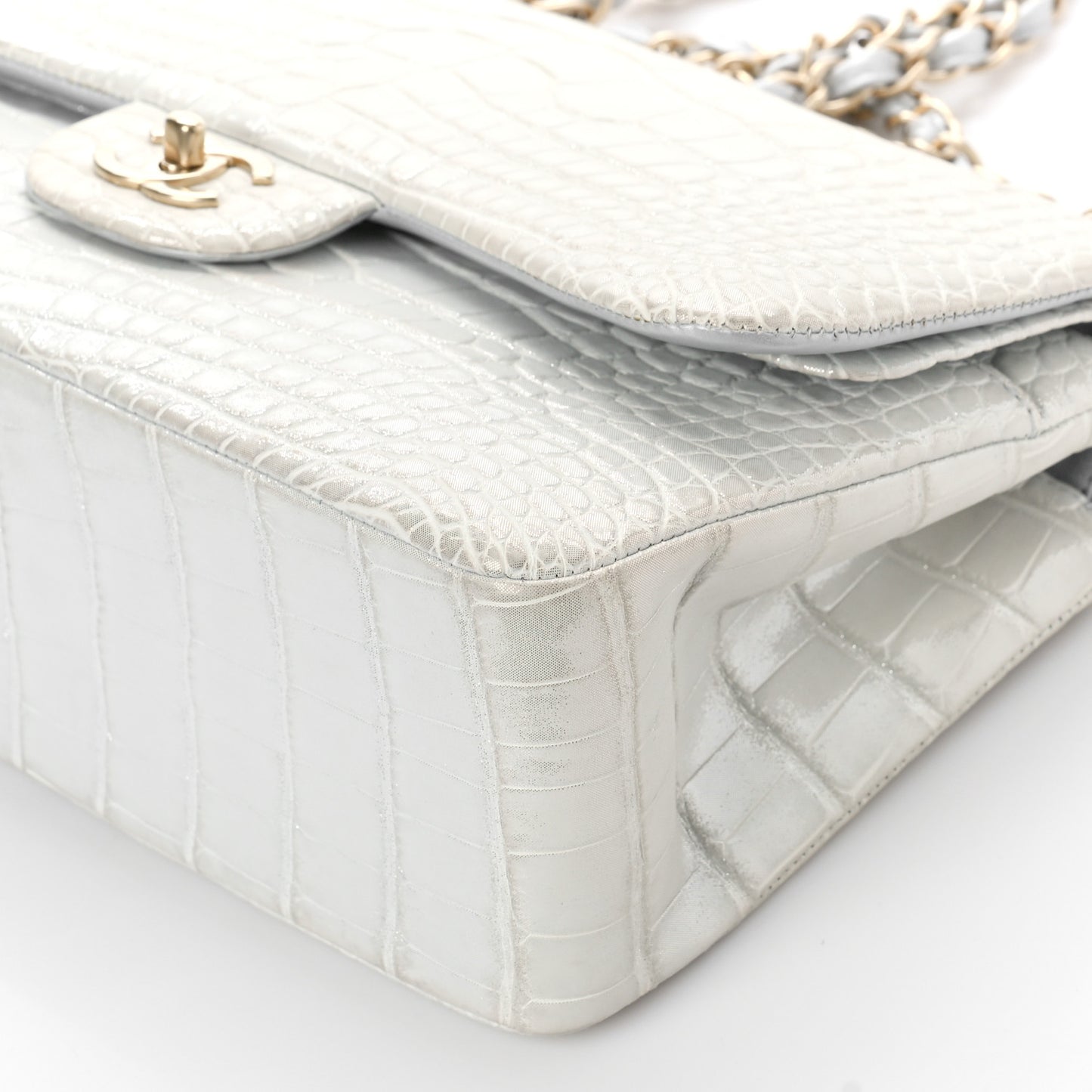 Iridescent Alligator Jumbo Double Flap Light Grey