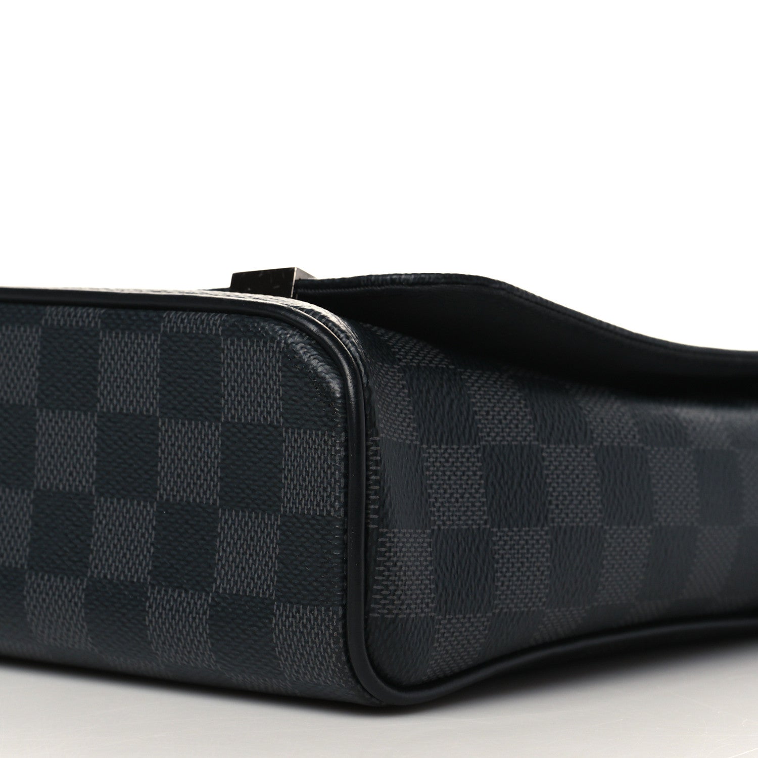 Louis Vuitton Damier Graphite District PM 10 of 11
