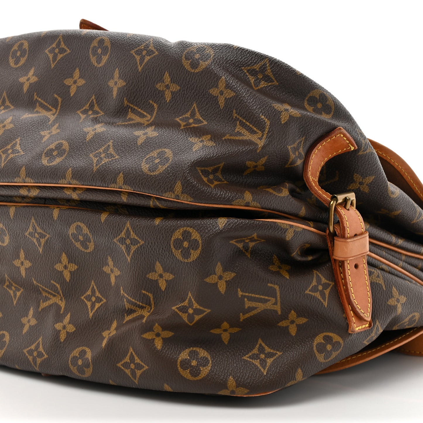Monogram Saumur 35
