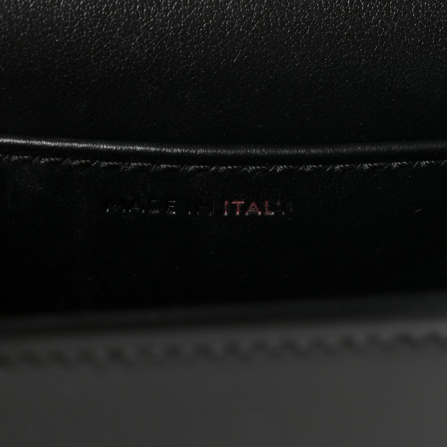 Shiny Calfskin Mini Chain Claude Black