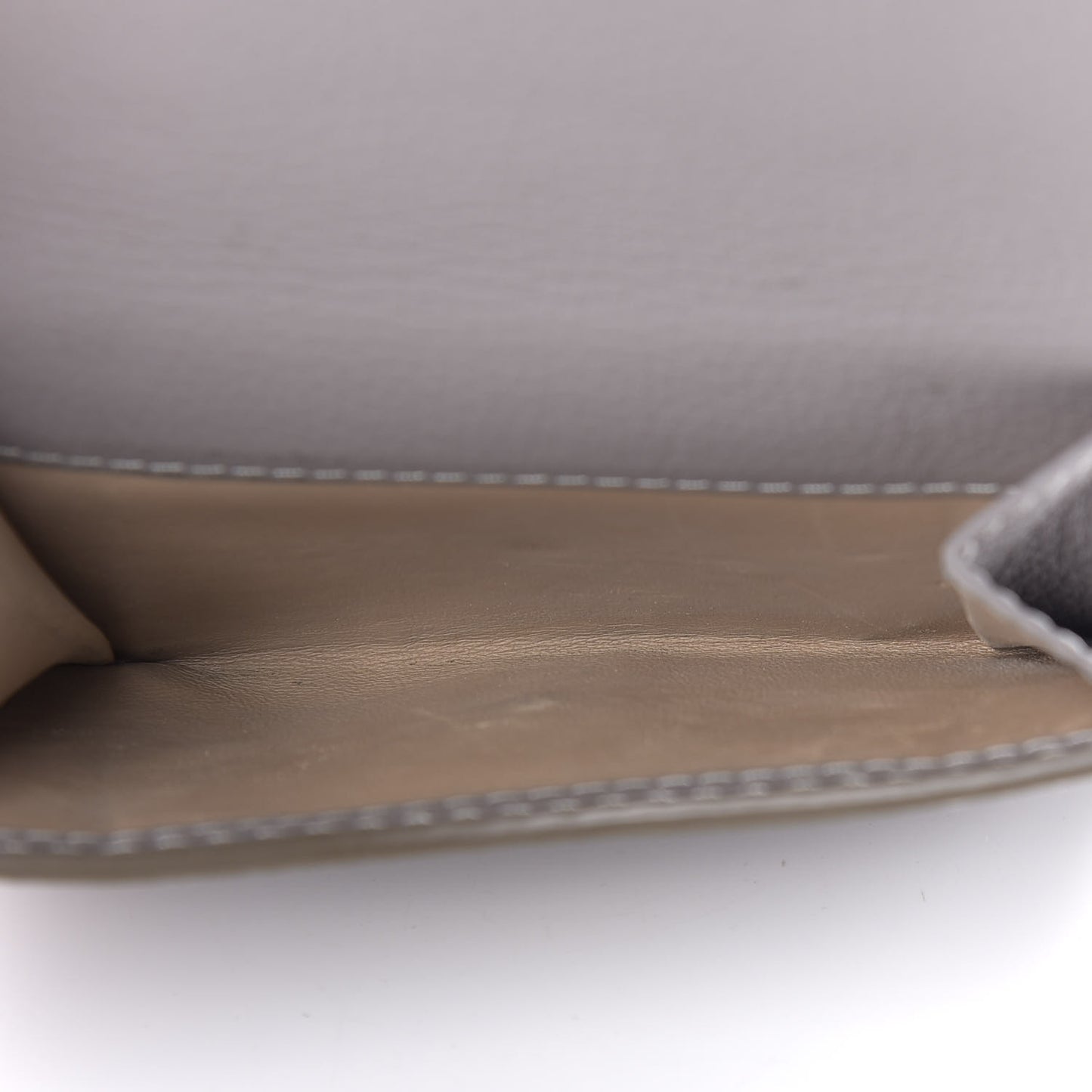 Grained Calfskin Marcie Square Wallet Cashmere Grey