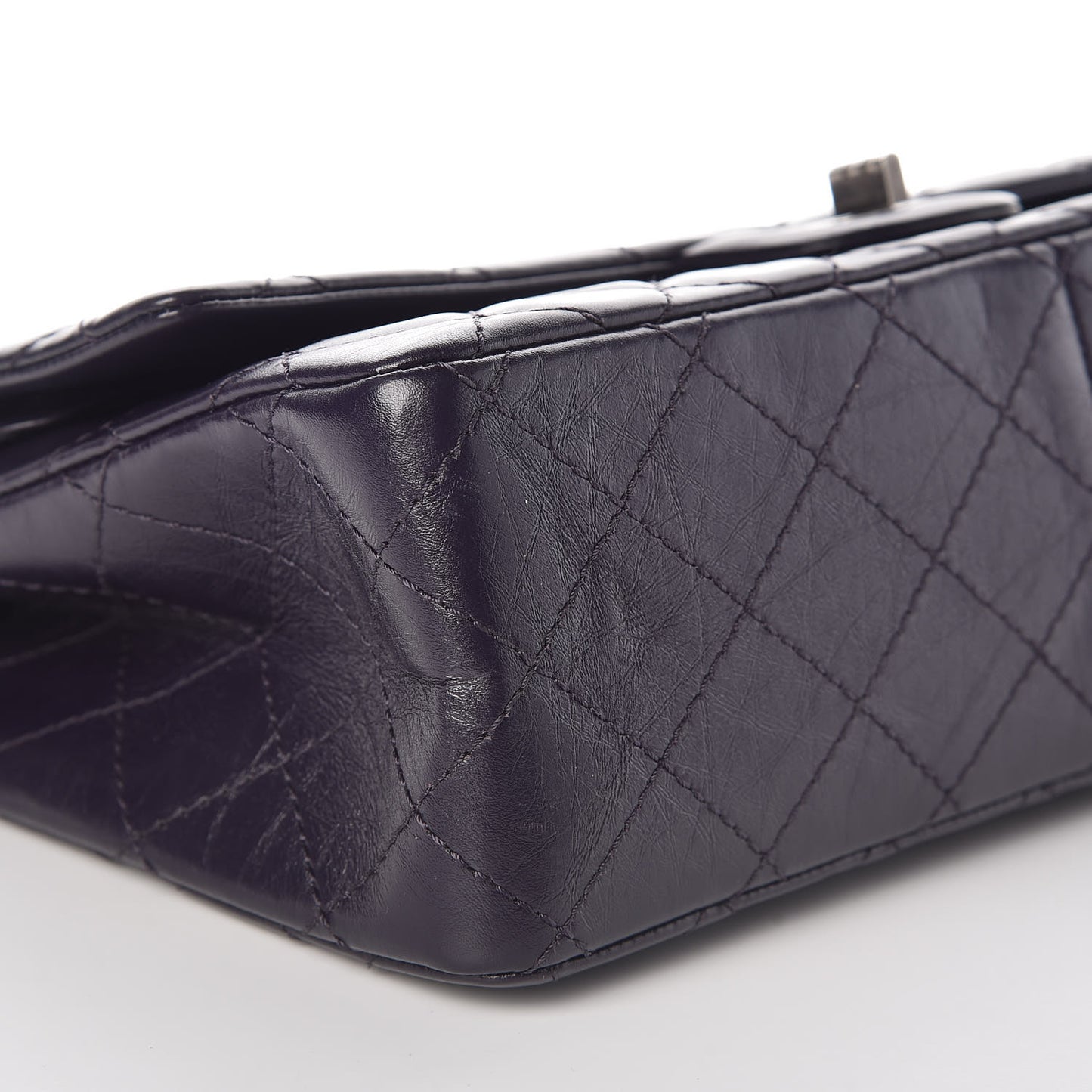 Aged Calfskin Quilted 2.55 Reissue 226 Flap Dark Purple