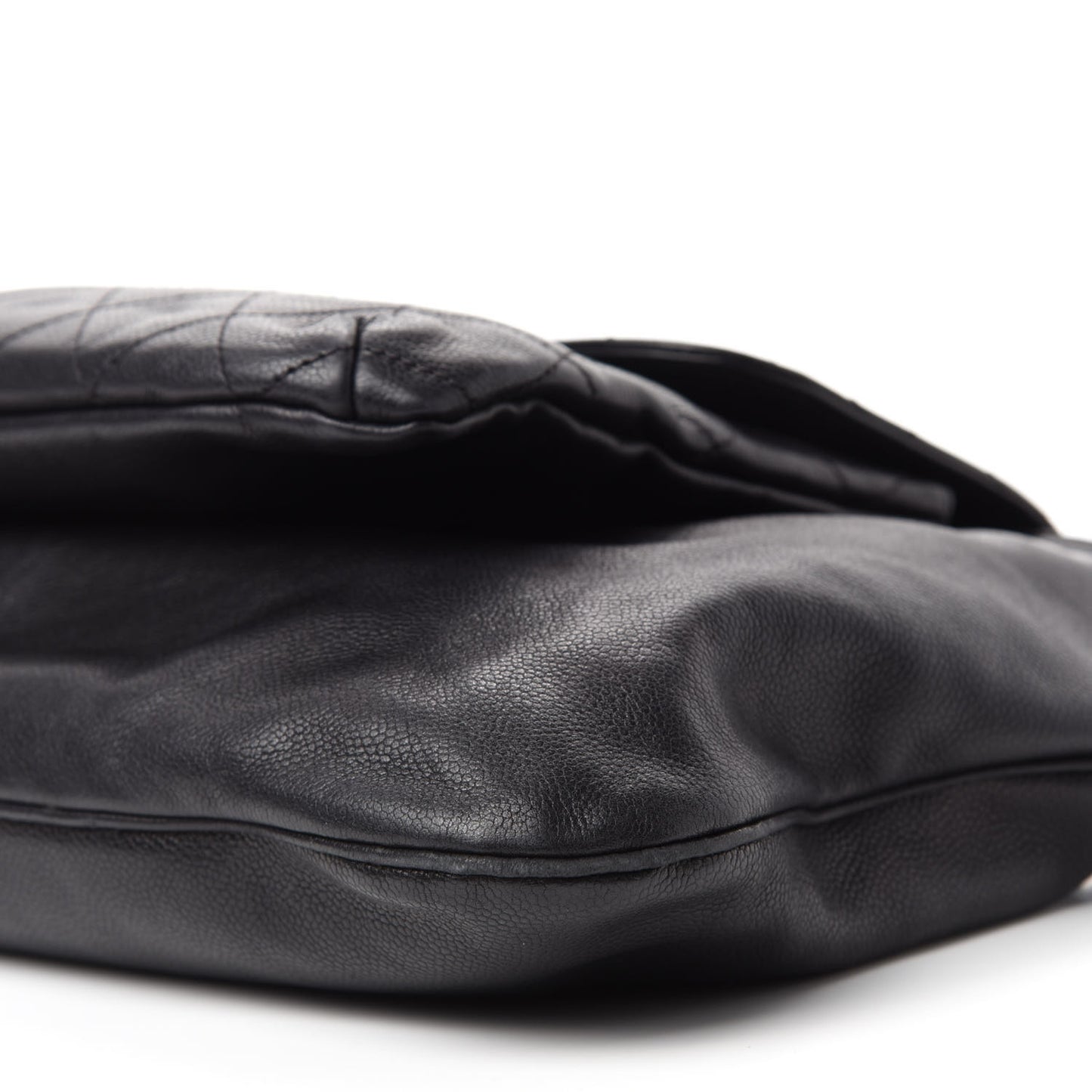 Caviar Stitched Pocket In The City Hobo Black