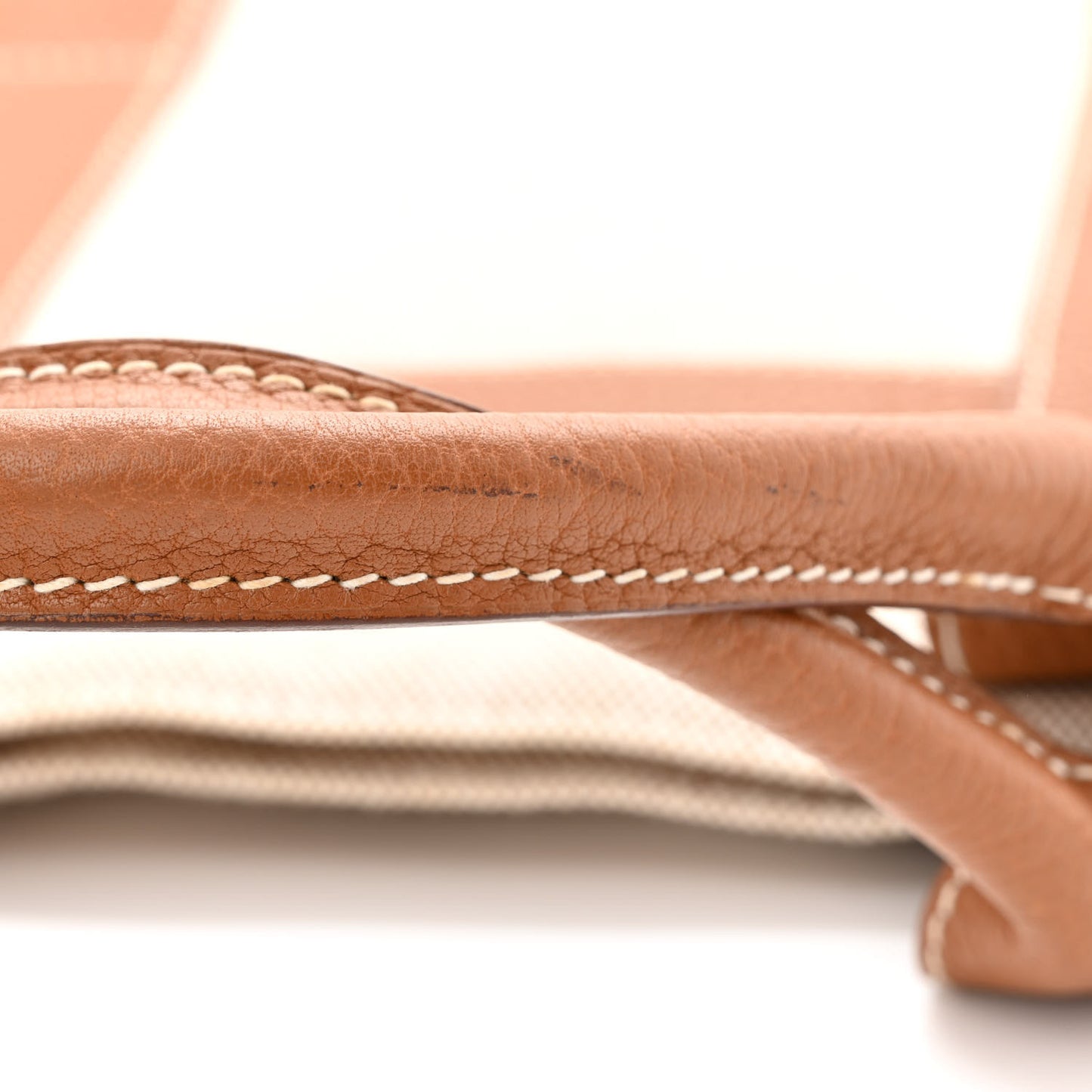 Toile Taurillon Clemence Sac Harnais Tote MM Beige Gold