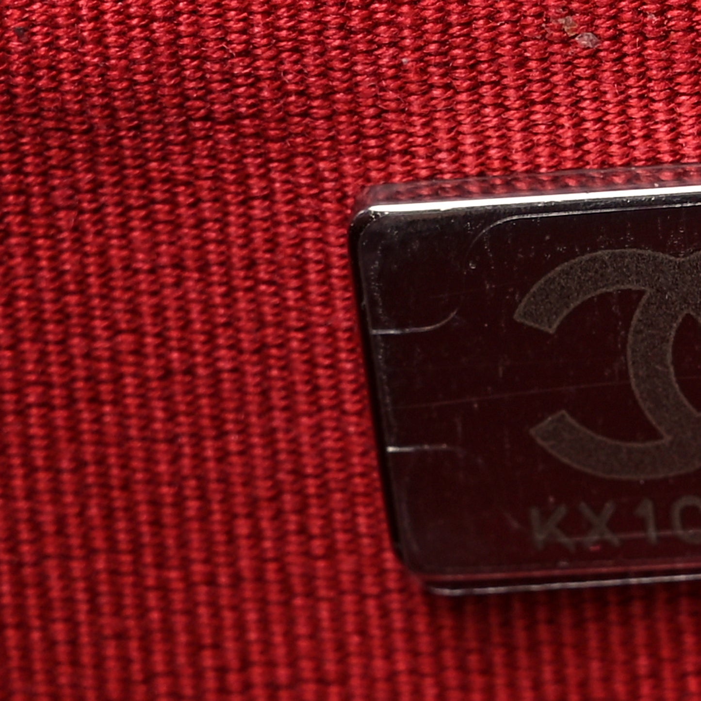Lambskin Quilted Wallet On Chain WOC Red