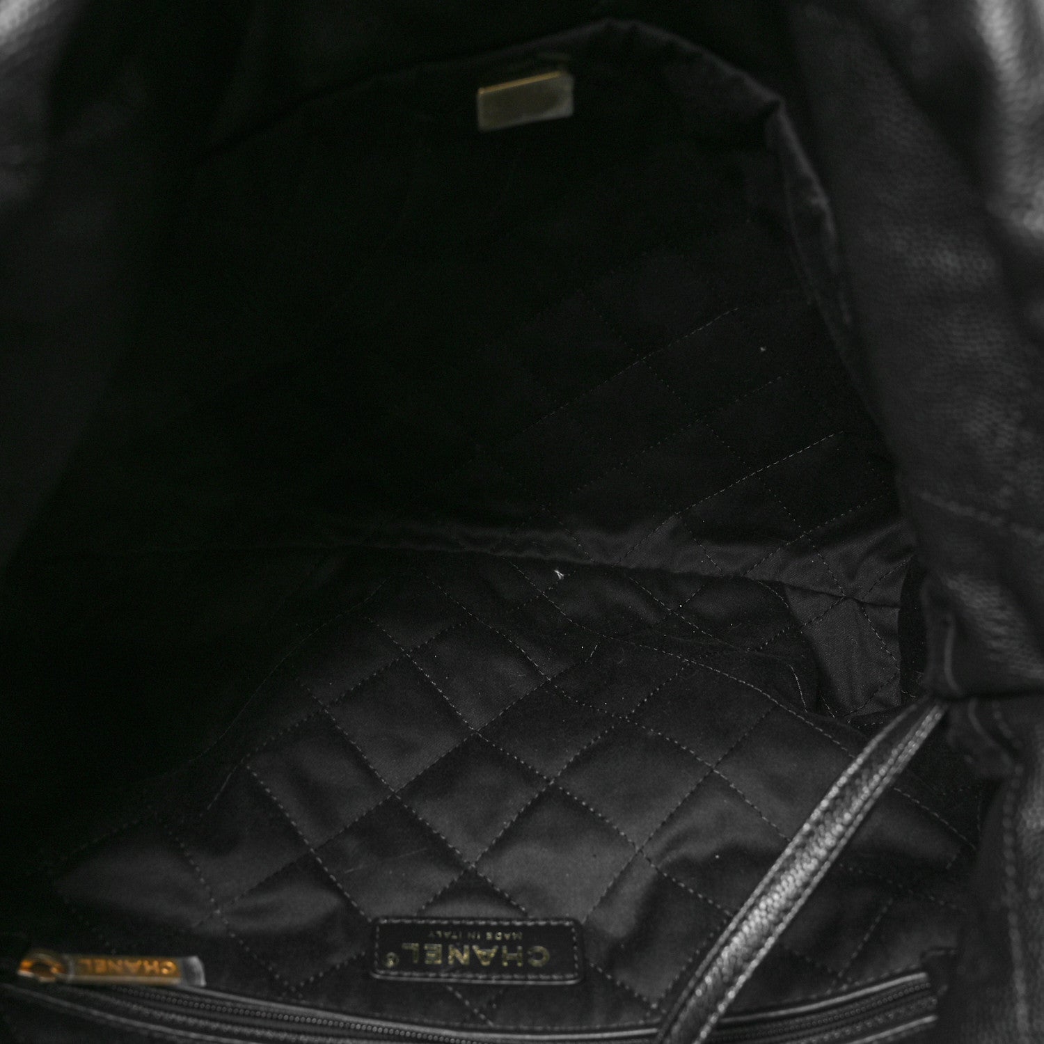 Chanel Shiny Caviar Quilted Monochrome Small Chanel 22 Black 6 of 13