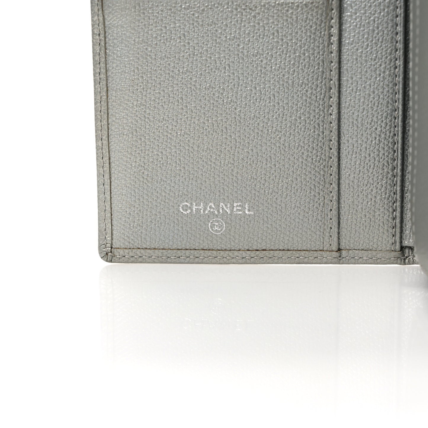Grained Calfskin CC Button Yen Wallet Silver