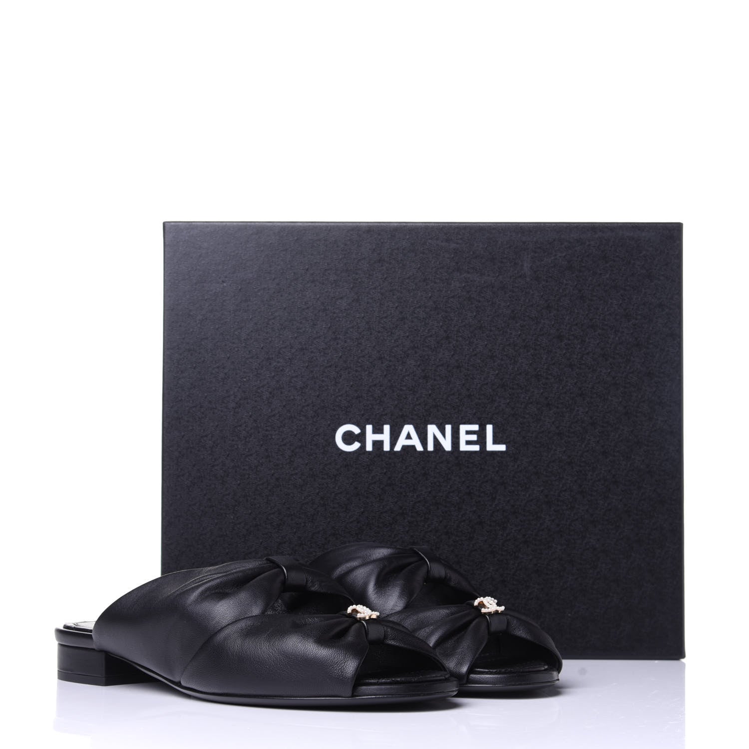 Chanel Lambskin Pearl Bow CC Flat Sandals 37.5 Black 11 of 11
