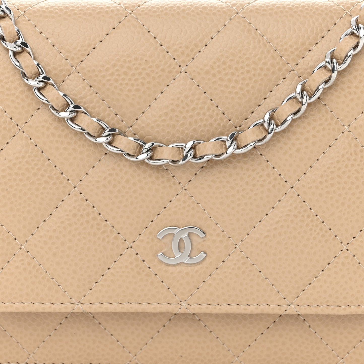 Caviar Quilted Wallet on Chain WOC Beige