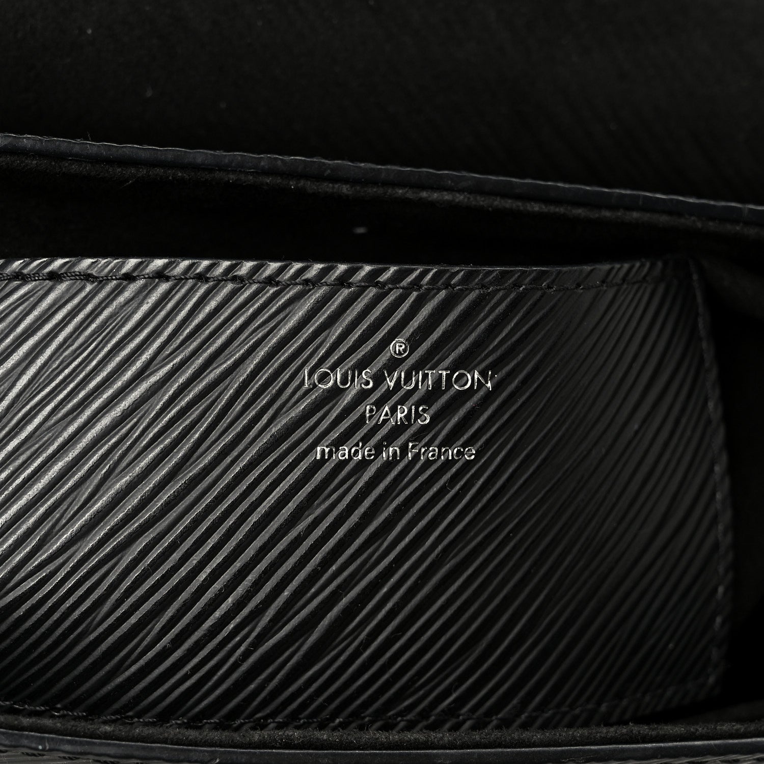 Louis Vuitton Epi Twist Shoulder Bag MM Black 5 of 9