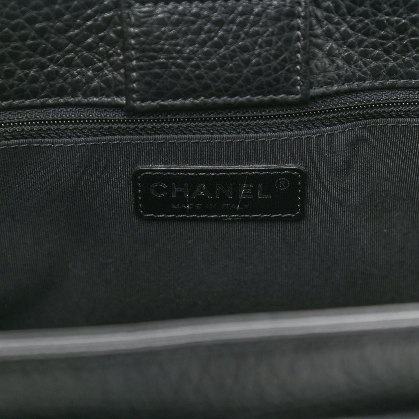 Calfskin Cerf Executive Shopper Tote Black