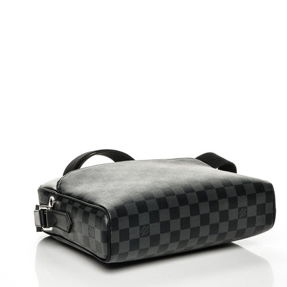 Louis Vuitton Damier Graphite Dayton Reporter PM 4 of 6