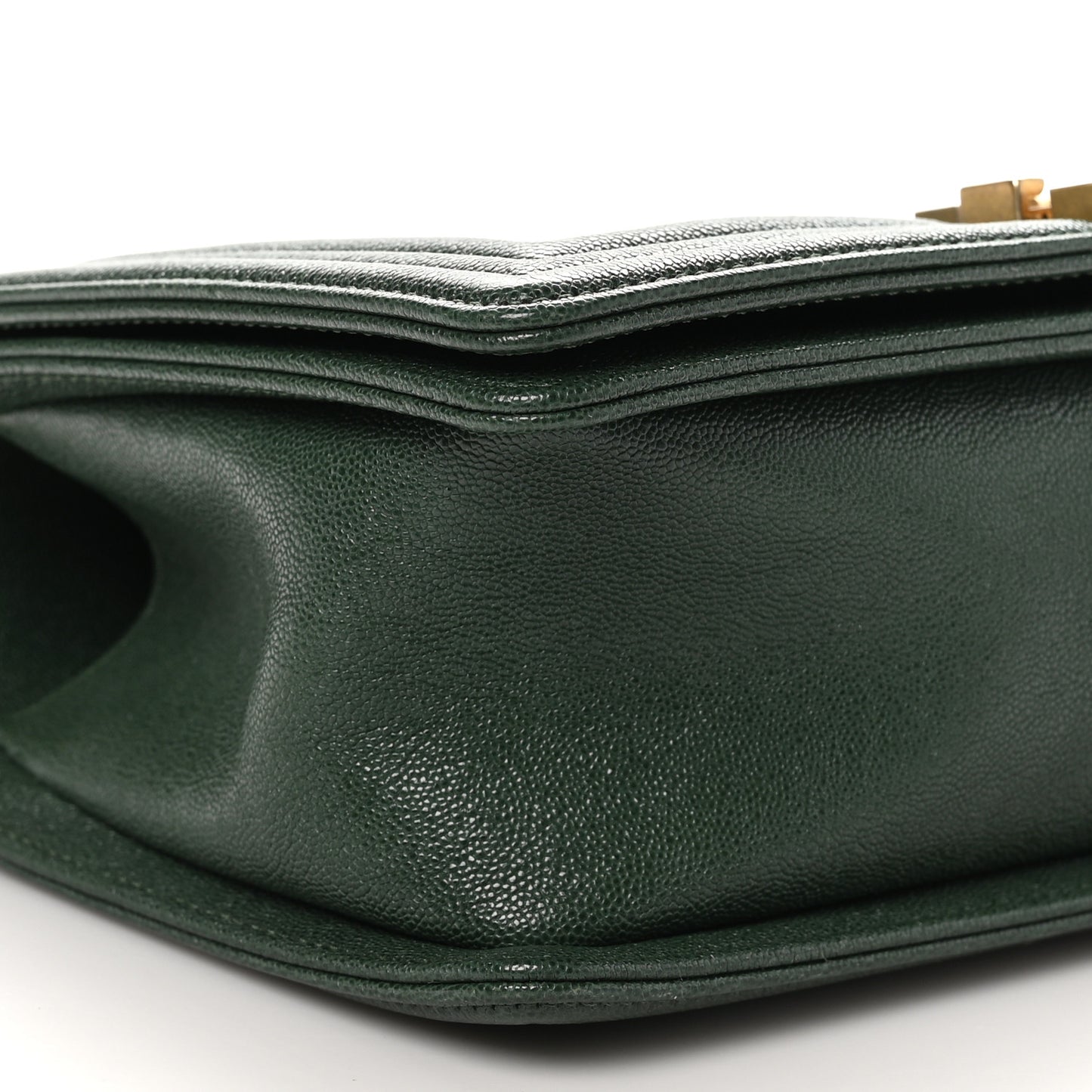 Caviar Quilted Medium Boy Flap Dark Green