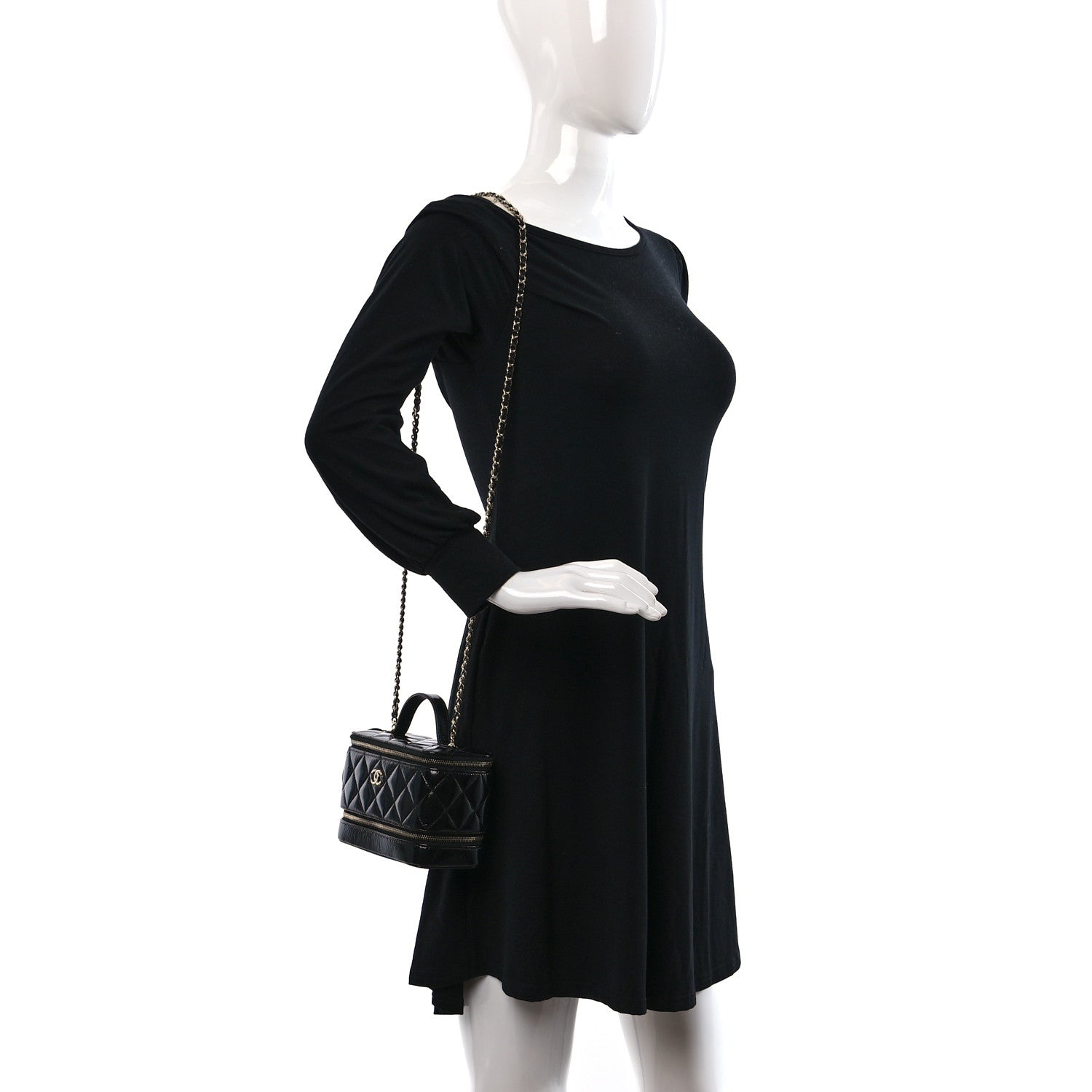 Chanel Shiny Lambskin Quilted Small Vanity Case With Chain Black 2 of 10