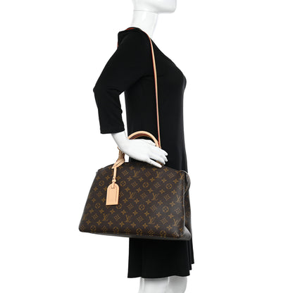Louis Vuitton Monogram Grand Palais 2 of 9
