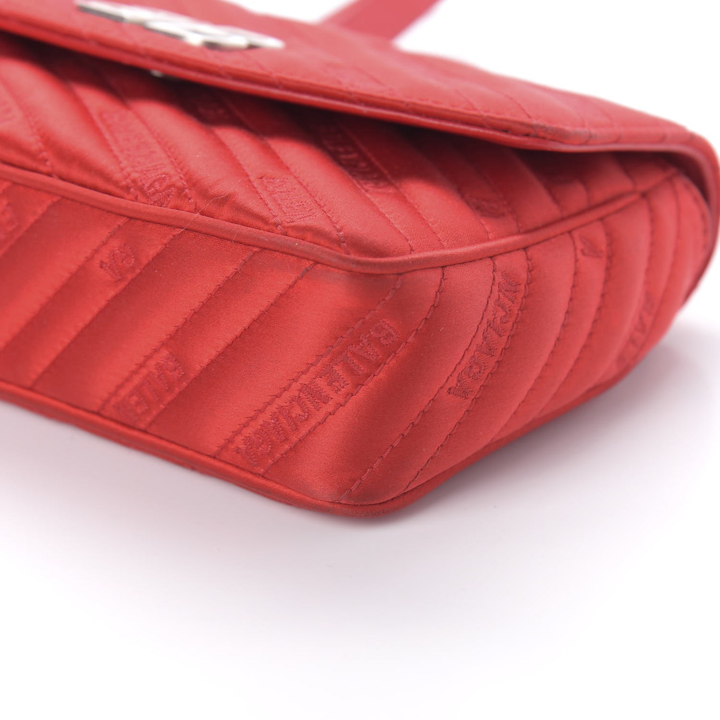 Satin Jacquard Logo Matelasse S BB Round Shoulder Bag Red