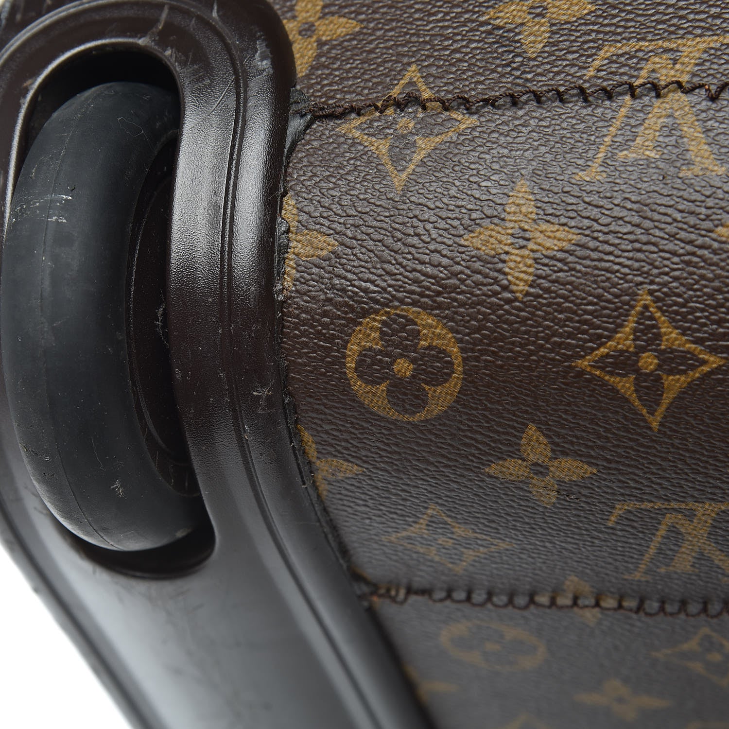 Louis Vuitton Monogram Eole 60 33 of 33
