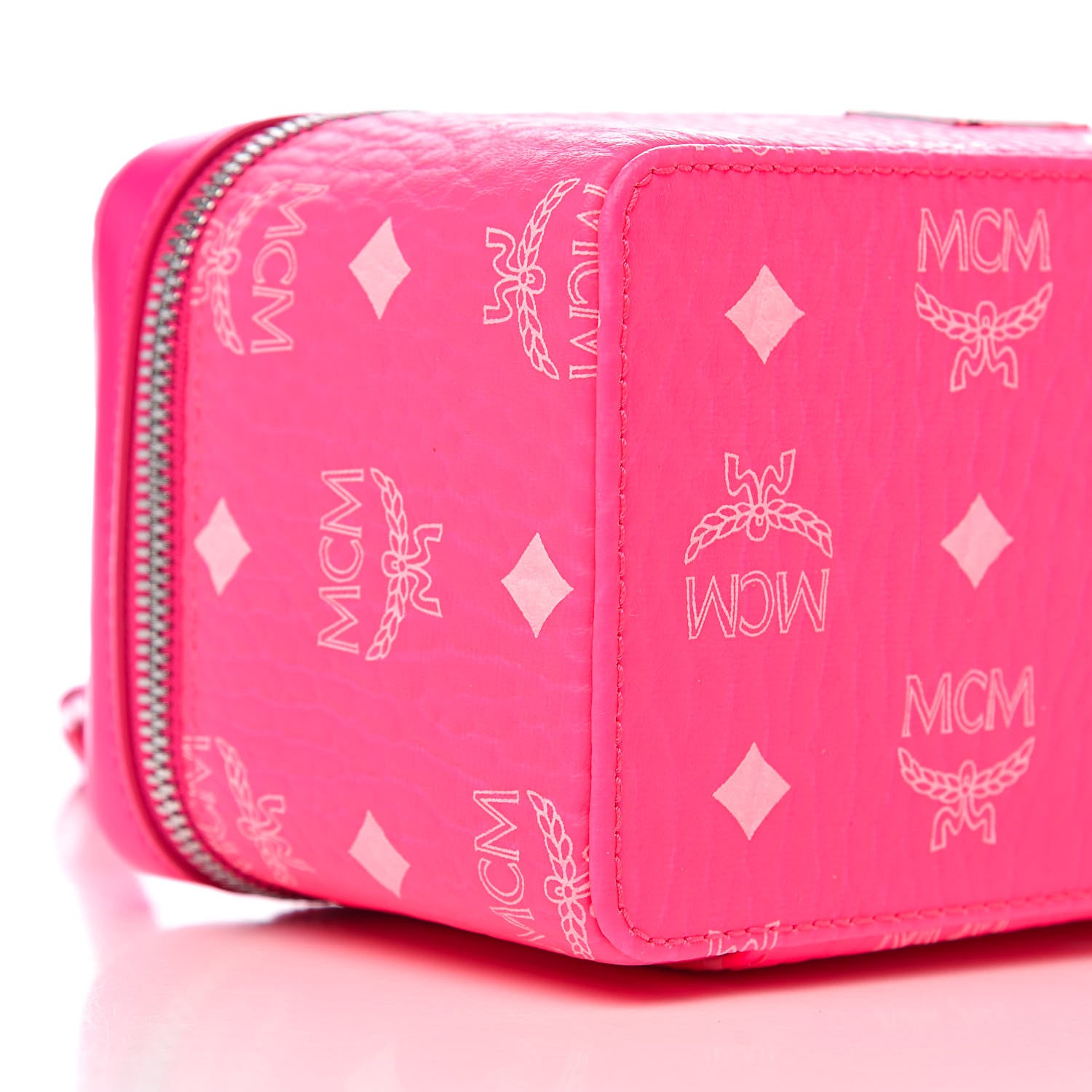 MCM Visetos Vanity Case Neon Pink 7 of 9