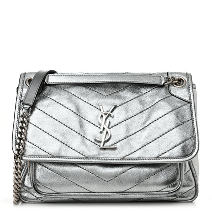 Saint Laurent Metallic Lambskin Matelasse Monogram Medium Niki Chain Satchel Argento 1 of 11