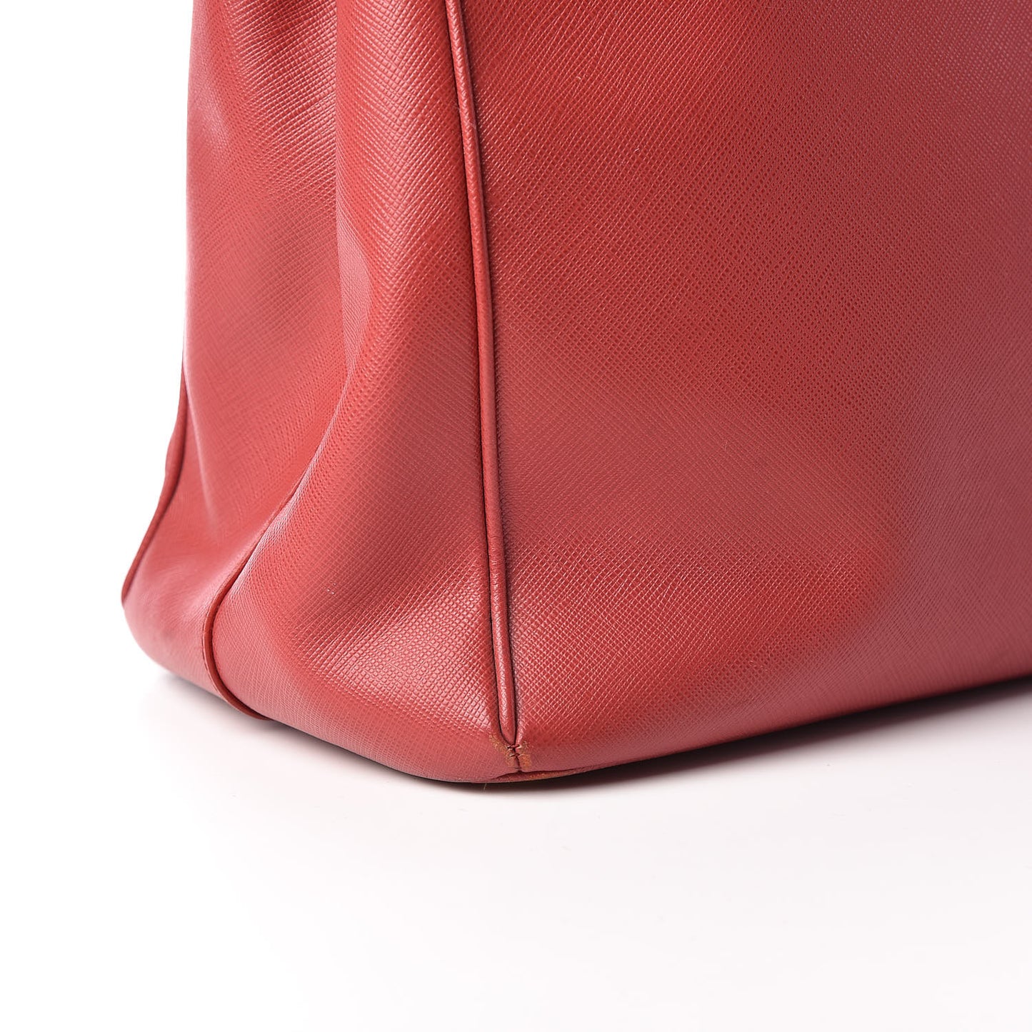 Saffiano Medium Galleria Double Zip Tote Fuoco