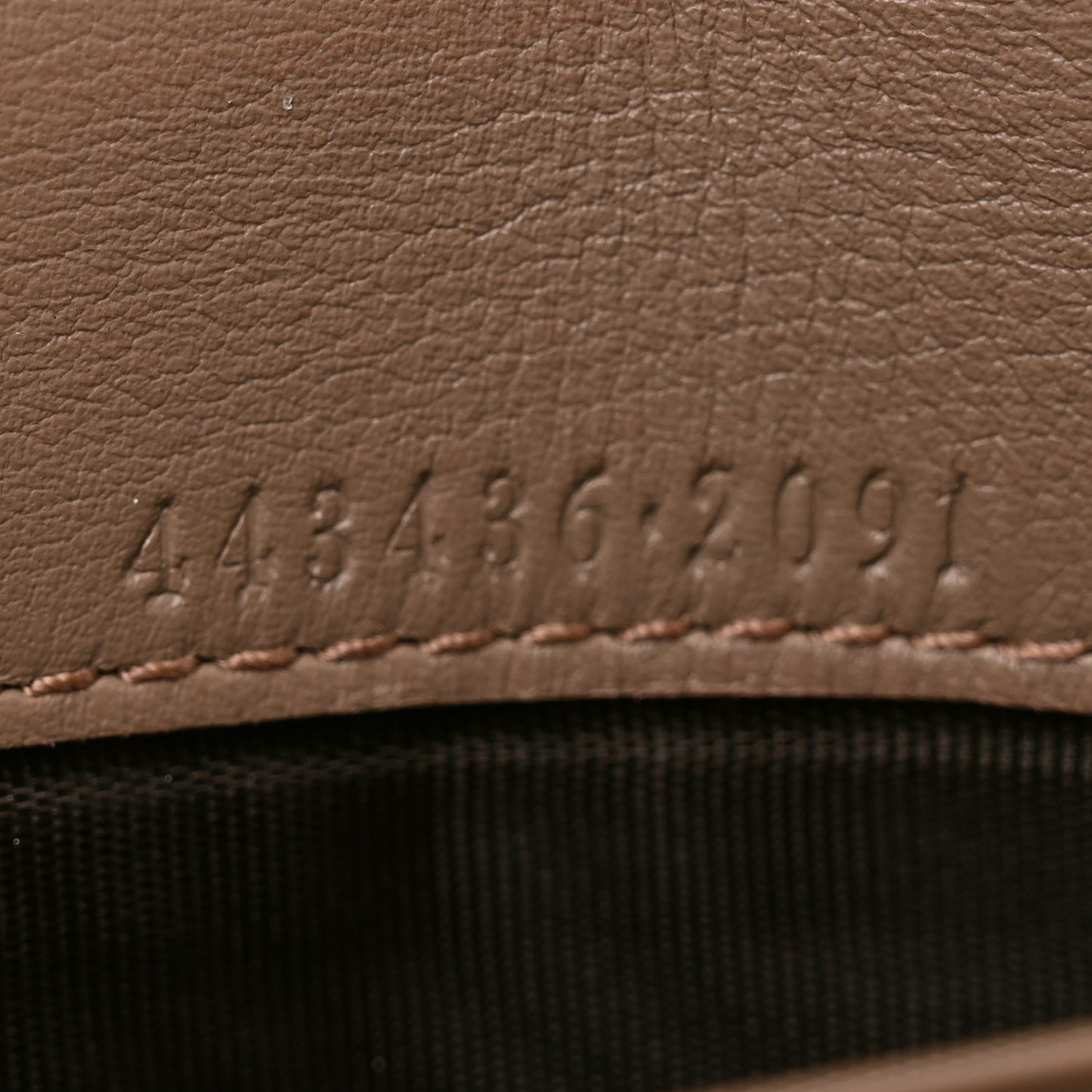 Calfskin Matelasse GG Marmont Continental Wallet Porcelain Rose
