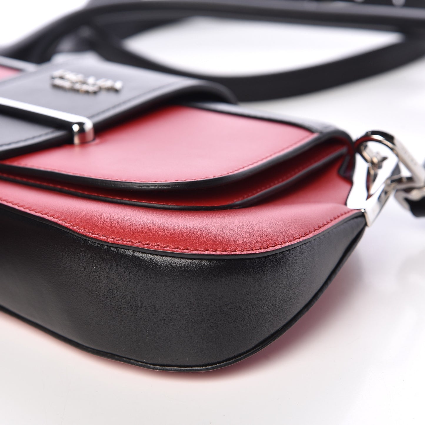 City Calfskin Sidonie Shoulder Bag Rosso Black