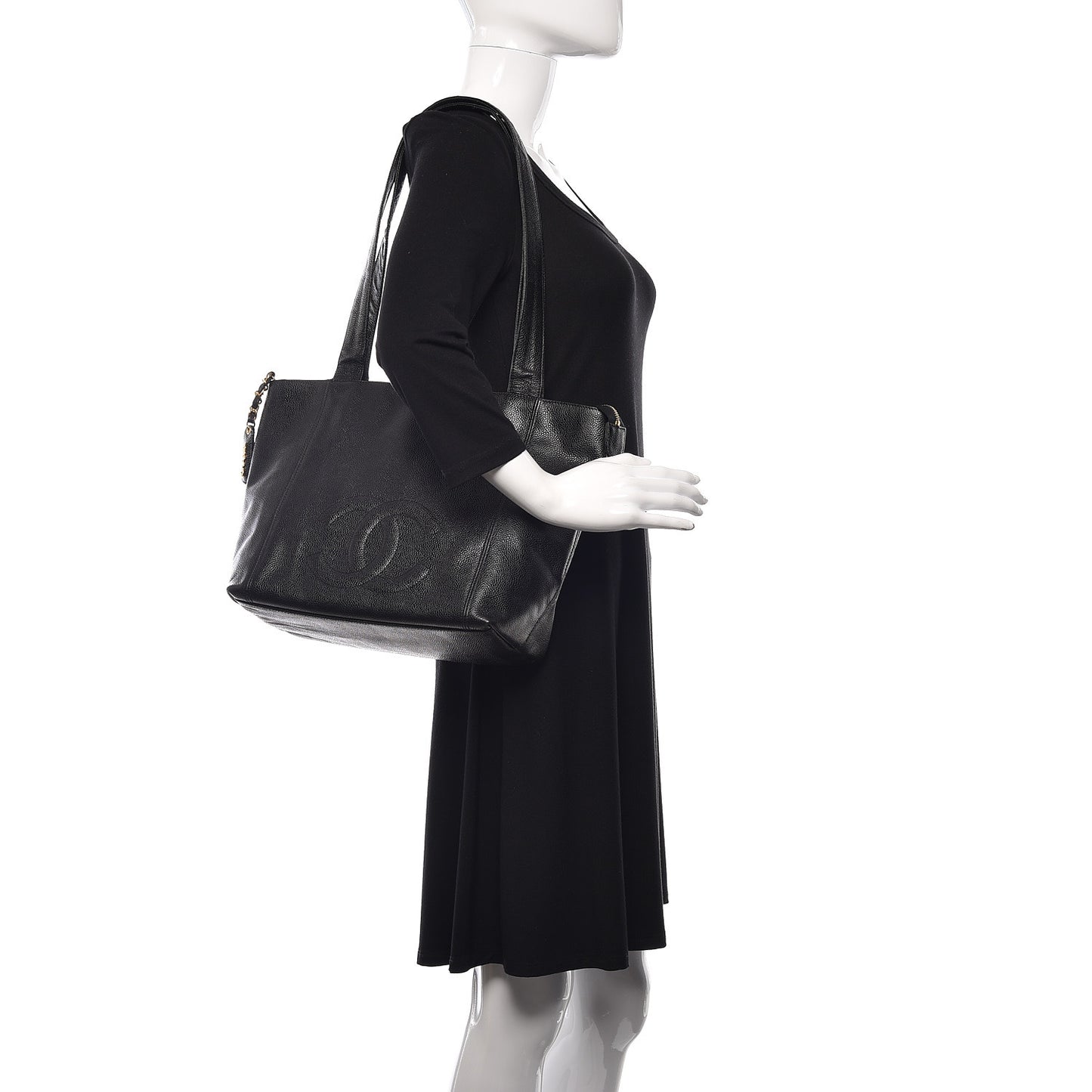 Caviar CC Tote Black
