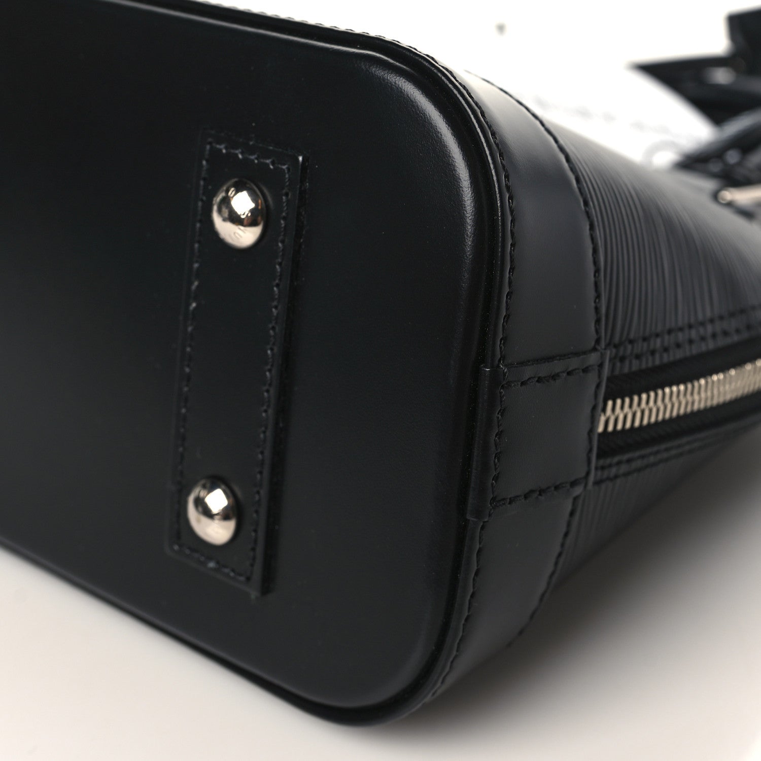 Louis Vuitton Epi Alma BB Black 8 of 9