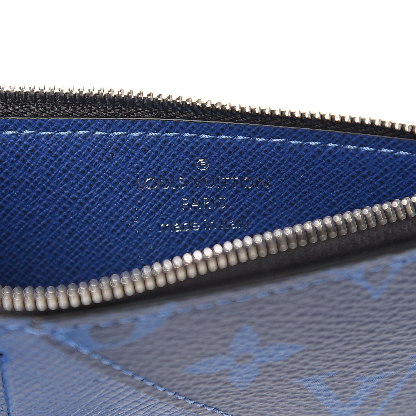 Monogram Taiga Coin Card Holder Cobalt