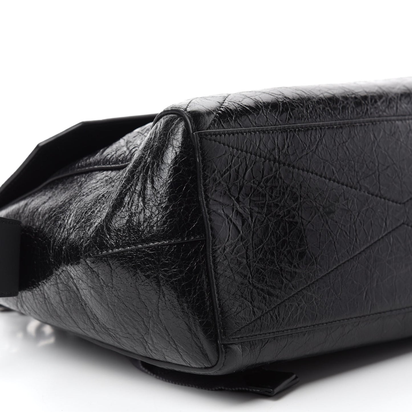 Creased Patent Calfskin Medium ID Flap Black